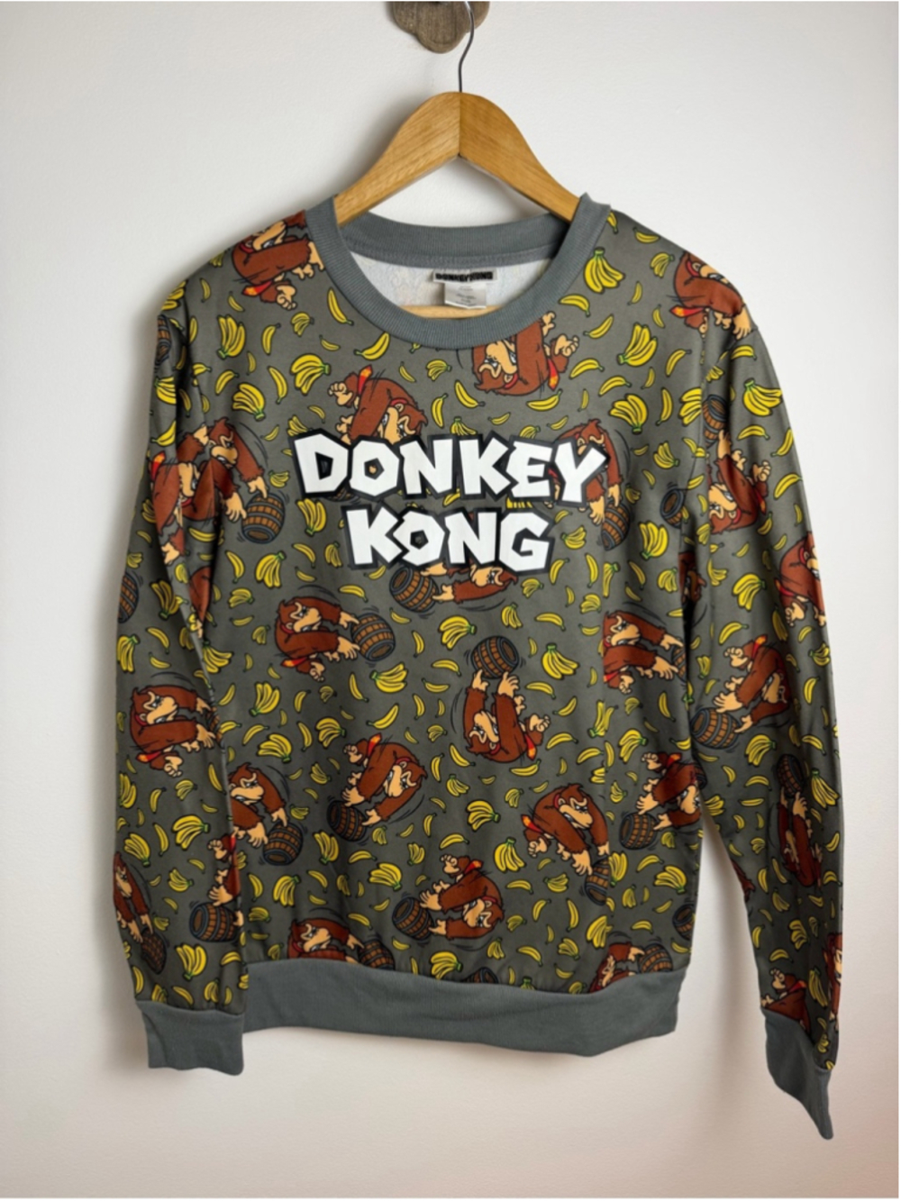 Donkey Kong Nintendo All Over Print Sweatshirt M